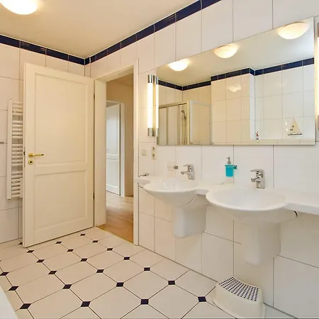 Nyaraló Ferienhaus Sonnenglanz *
